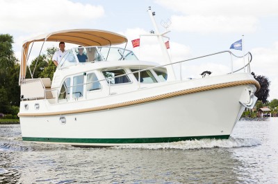 Linssen Grand Sturdy 29.9 AC Dione